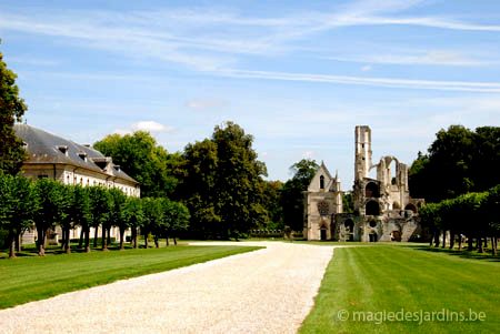 Val d’Oise: Parc et Roseraie de l’Abbaye de Chaalis